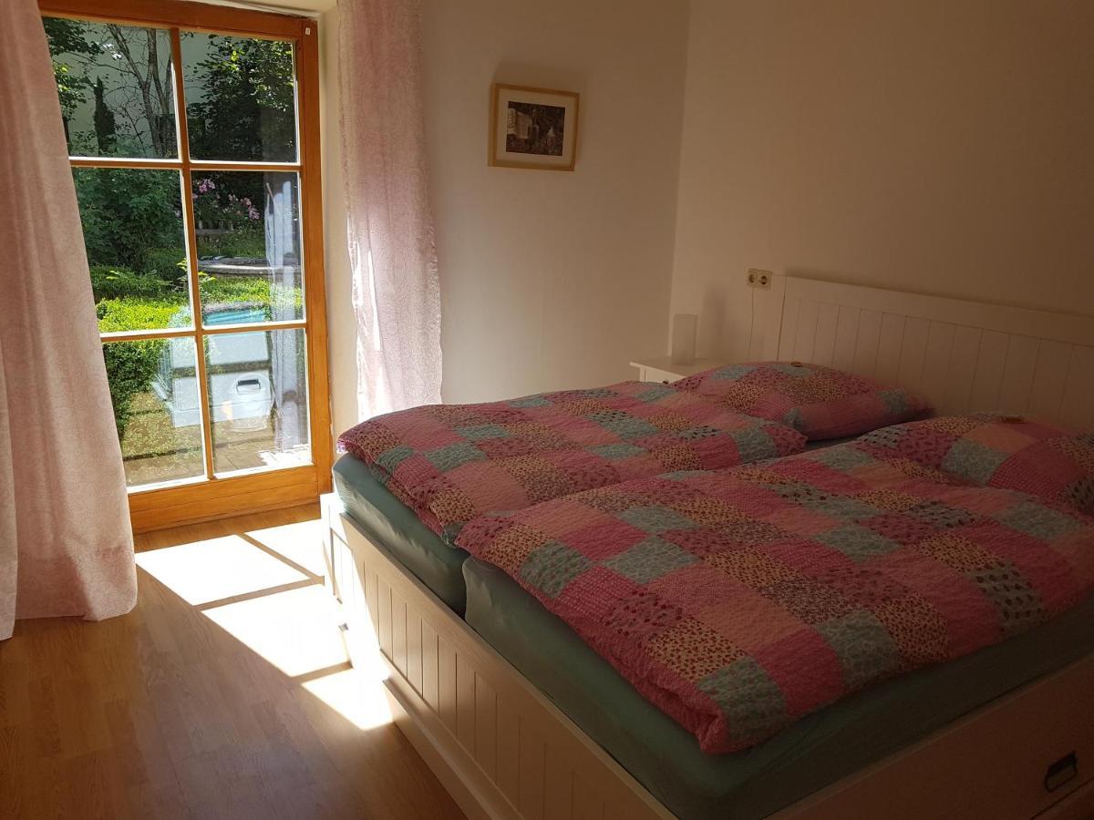Martina'S Place Bed & Breakfast 罗滕布 外观 照片